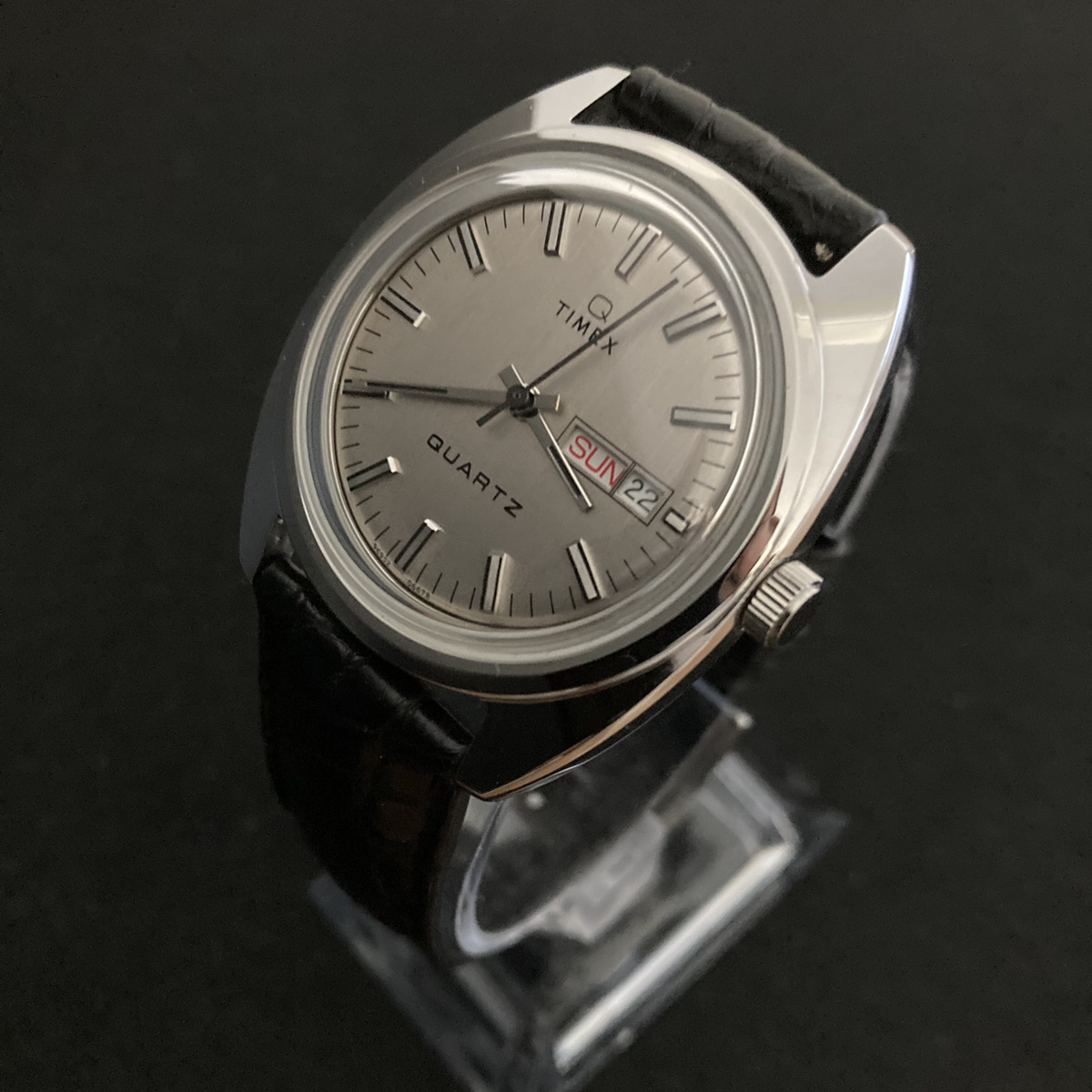 Q TIMEX 1978 reissue date 35mm　復刻モデル